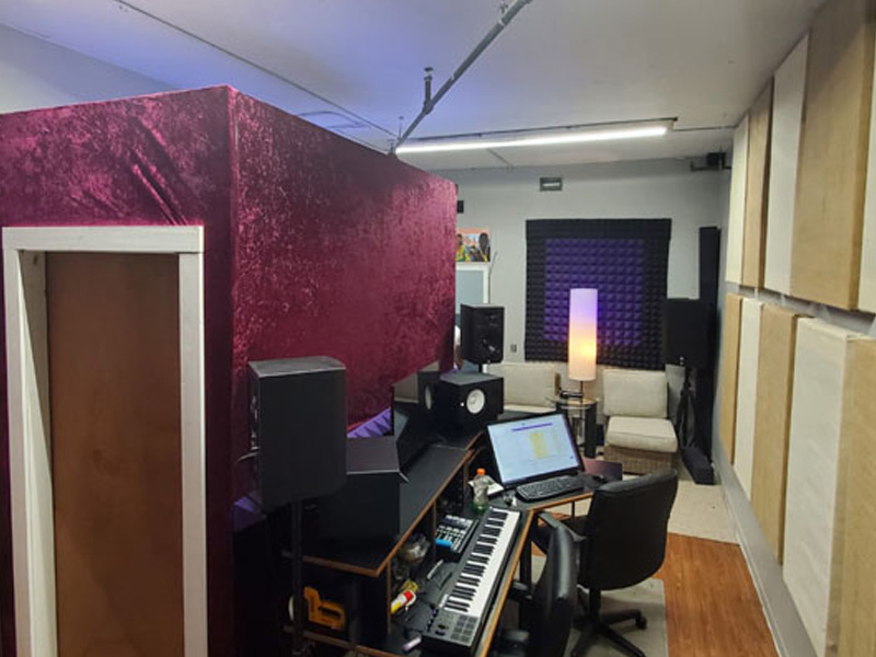 The Lofts at Redford Oaks Metro Detroit Lofts